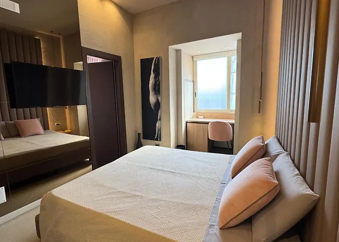 Tropicana Room